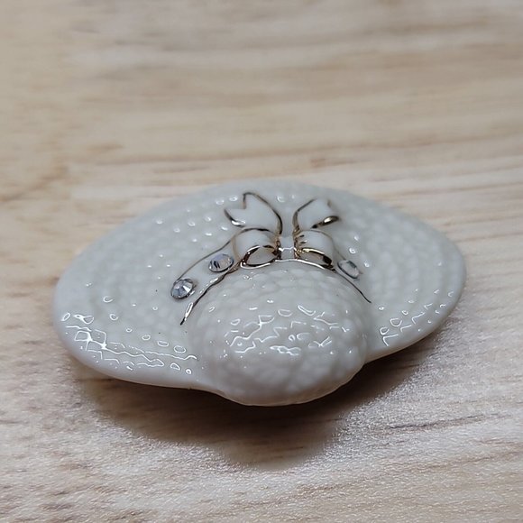 LENOX Ivory Fine China Handcrafted Bonnet Gold Trim Brooch Pin ***HAT ONLY*** - Picture 9 of 10